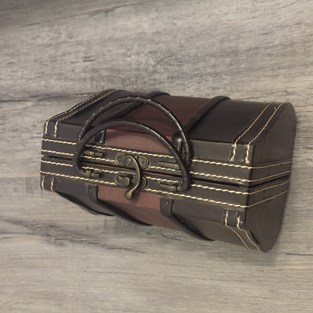 Super Cute Vintage Wood & Leather Purse - Picture 3 of 7